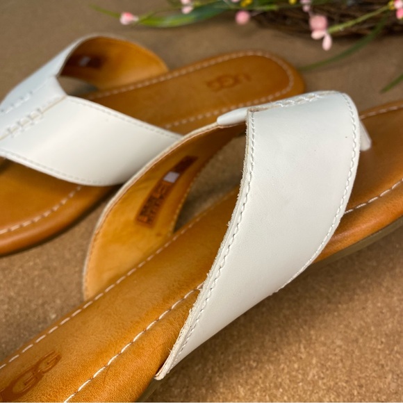 Ugg Carey Flip Flop Leather Sandals Size 6 - Picture 13 of 16